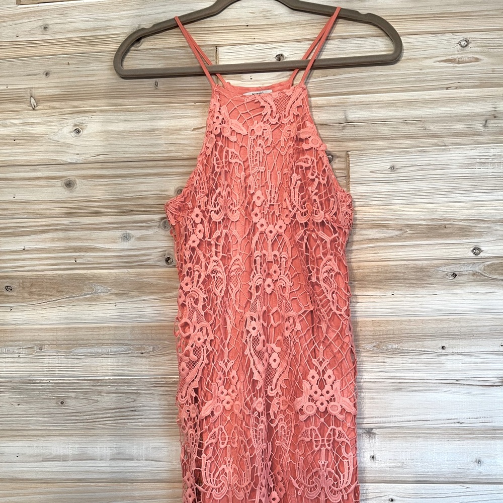 Coral dress size small lace